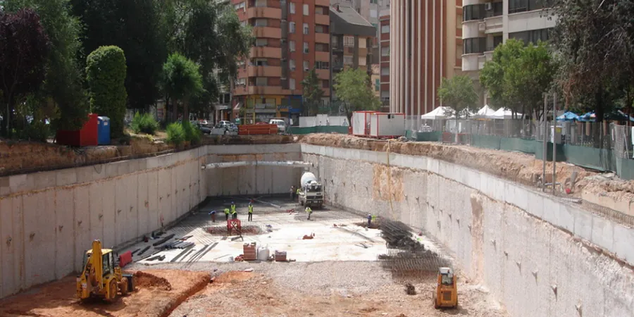 Imagen ilustrativa de Muros pantalla en Tarragona